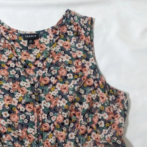 Torrid Rayon Slub Button-Front Tiered Tank, Color Floral-Multi Size 00 - Picture 7 of 15